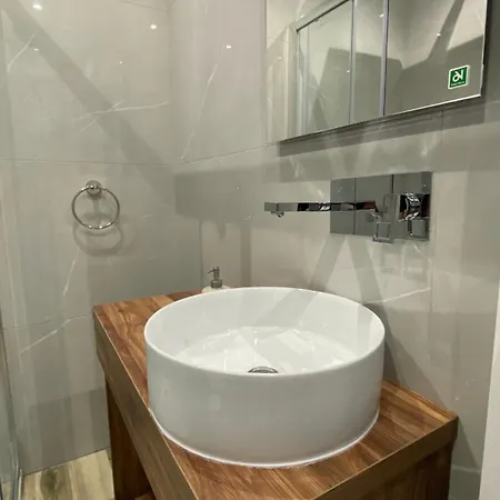 Daire Seafront Luxury 2 Bedroom 3 Bathroom In St Julian's Saint Julian's