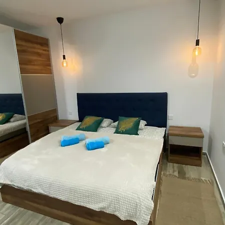 Seafront Luxury 2 Bedroom 3 Bathroom In St Julian's * St. Julian's