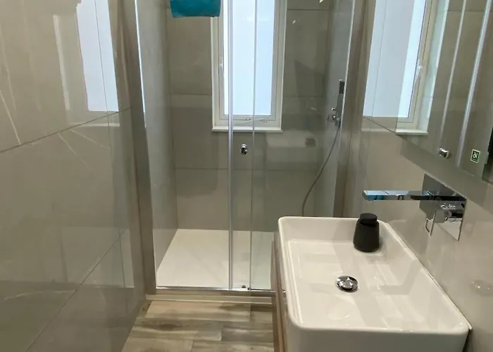 Seafront Luxury 2 Bedroom 3 Bathroom In St Julian's Saint Julian's