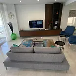 Διαμέρισμα Seafront Luxury 2 Bedroom 3 Bathroom In St Julian's Saint Julian's