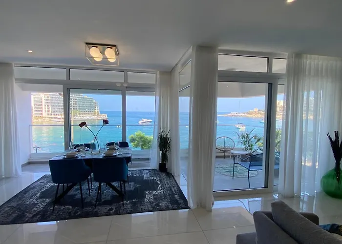 Apartamento Seafront Luxury 2 Bedroom 3 Bathroom In St Julian's
